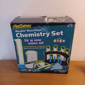 geo safari Rockin Reactions Chemistry Set Ages8 Up Grades 3 Up Pre Owned
